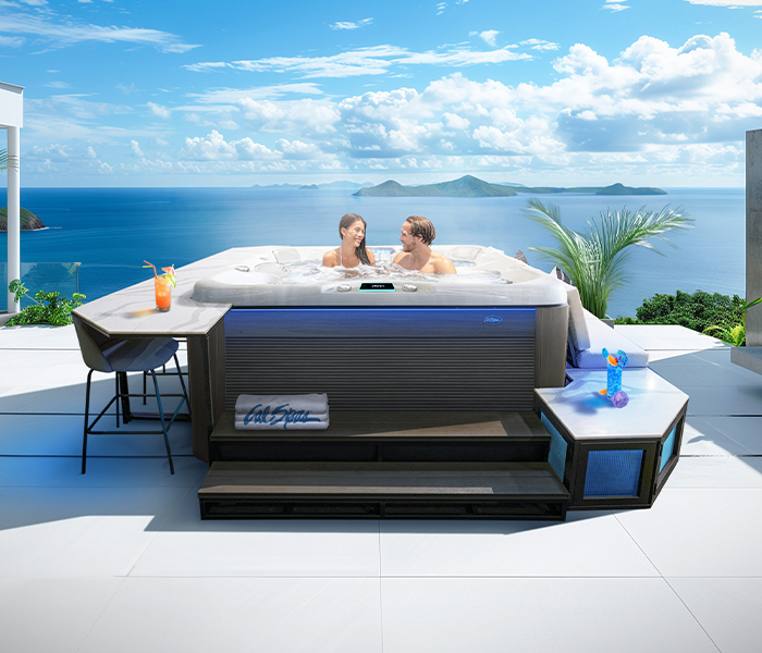 Calspas hot tub being used in a family setting - Joplin